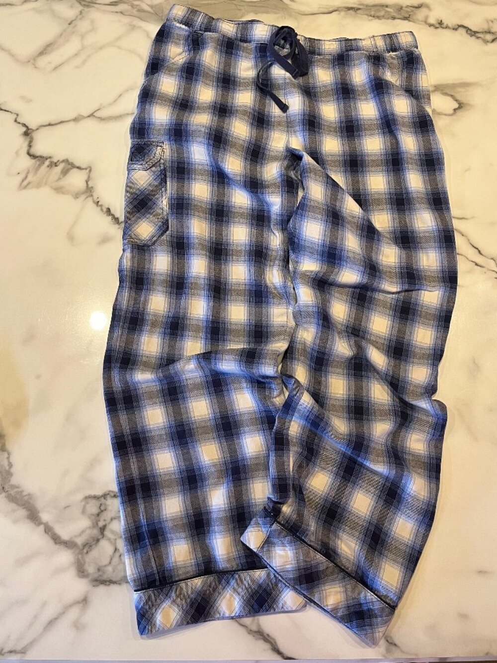 Duluth Trading Company. Free Swingin' Flannel Pajama Set Medium - Picture 3 of 16